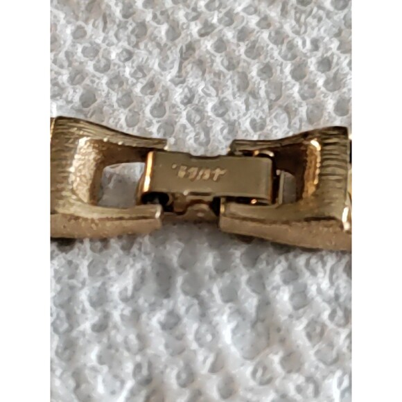 Trifari Cream Enamel & Gold Tone Necklace With Serpentine Chain 16" Vintage MCM - Picture 5 of 5